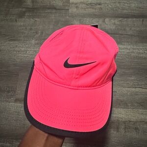 Nike dri-fit tennis hat